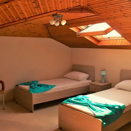 Apartment Theodora Paralia Dionisiou