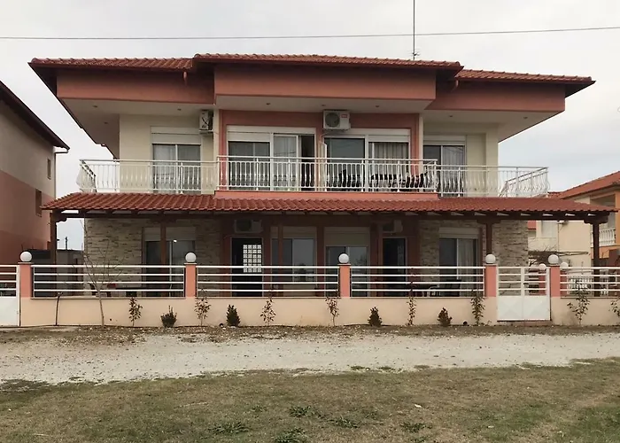 Theodora Apartamento Paralia Dionisiou