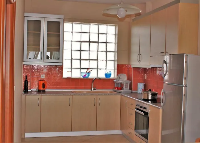 Theodora Апартаменты *